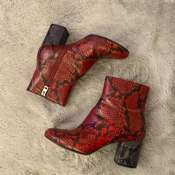 Zadig & Voltaire red snake ankle boots, size 37(7) - Picture 1 of 10